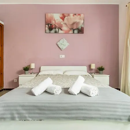 La Marina فندق بلاتجا ذارو